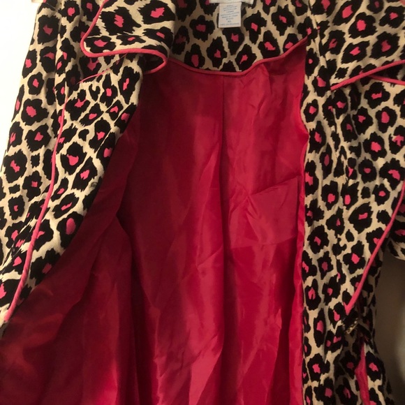 Animal print lined jacket. By Emma. Size XL NWOT - Picture 3 of 4